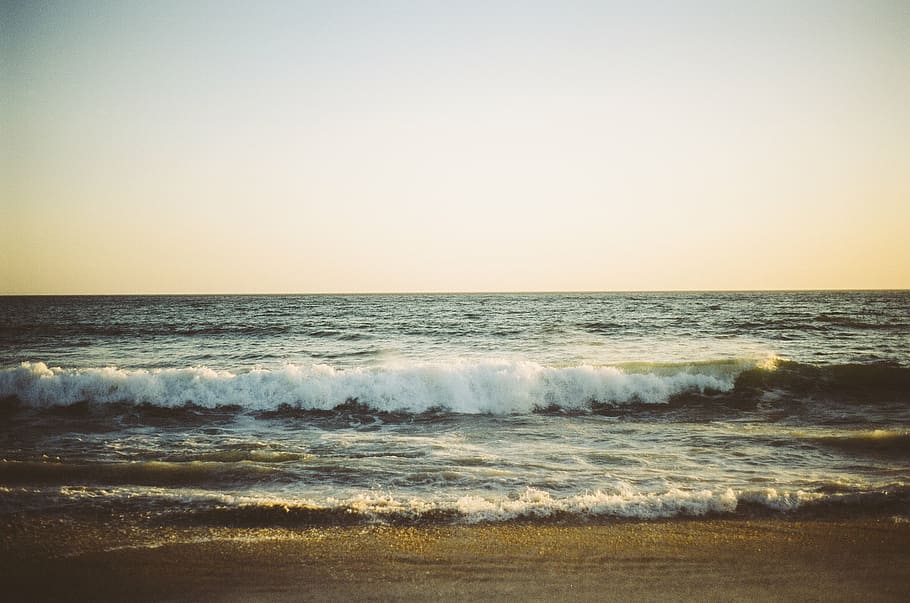 seawaves on shore at daytime, beach, sand, ocean, water, splash HD wallpaper