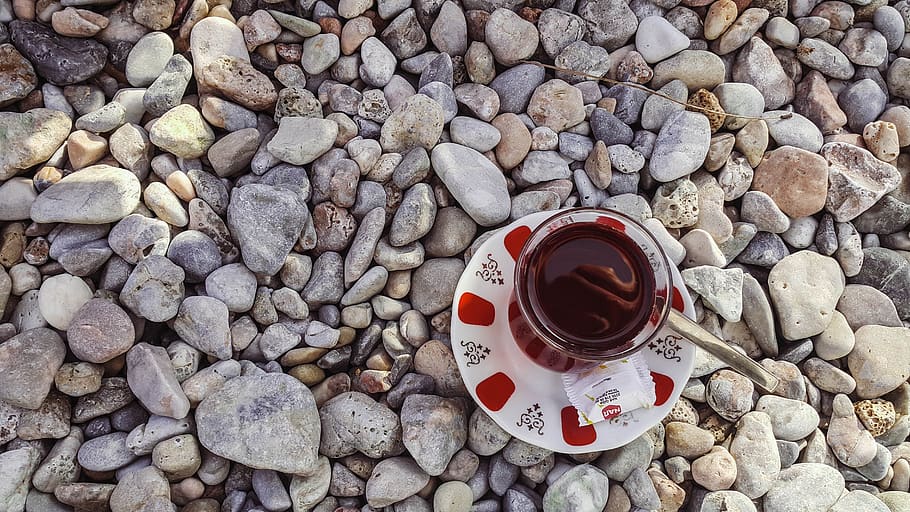 tea, tea glass, beach, solid, rock, stone - object, high angle view HD wallpaper