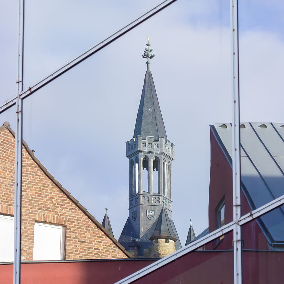 steeple, tower, mirroring, facade, window, reflection, sky HD wallpaper