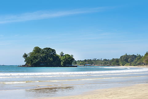sea, sky, sunny, beach, beautiful, calm, coast, daylight, hikkaduwa HD wallpaper