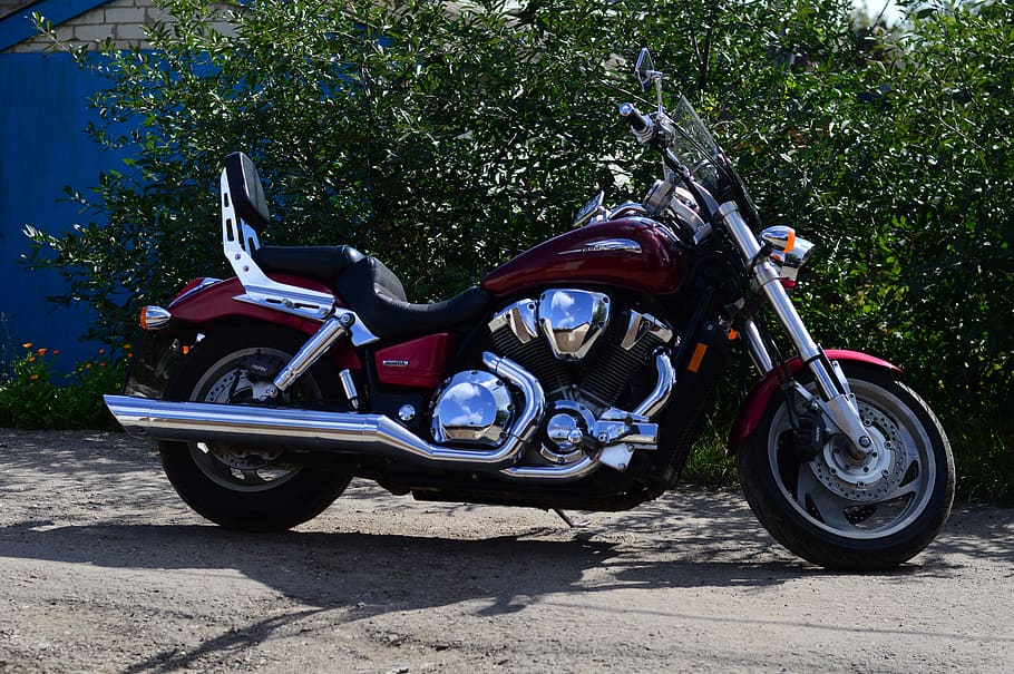 motorcycle, vtx, red, mode of transportation, sunlight, land vehicle HD wallpaper