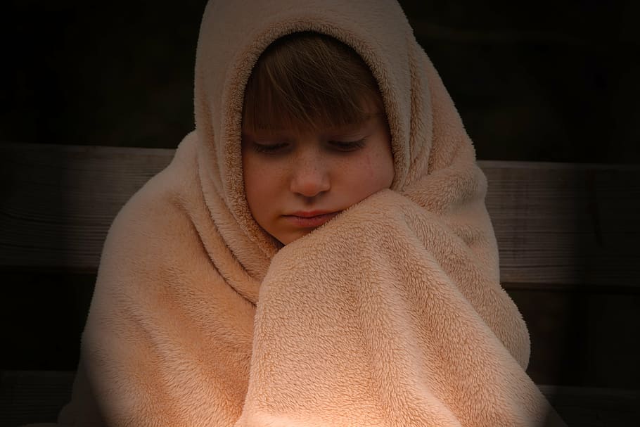 person wearing brown comforter, child, girl, blanket, evening, HD wallpaper