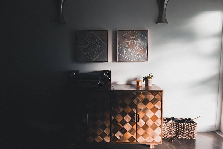 Black Audio Speaker on Brown Wooden Cabinet, architecture, art, HD wallpaper