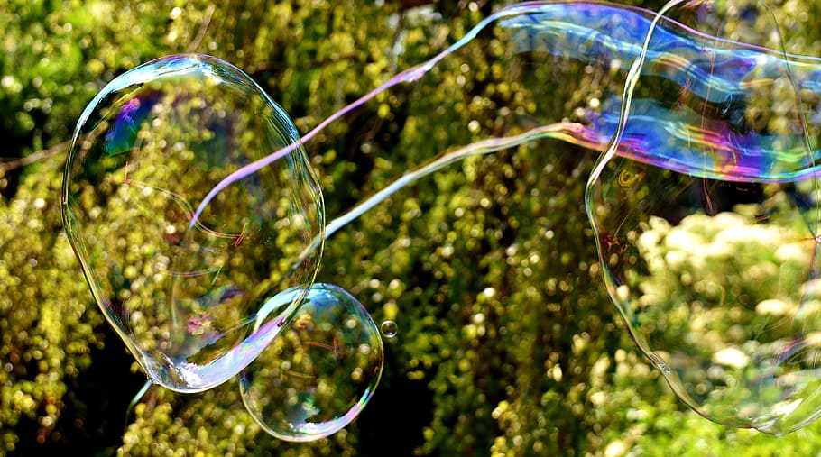 Soap Bubbles, Huge, large, make soap bubbles, wabbelig, iridescent HD wallpaper