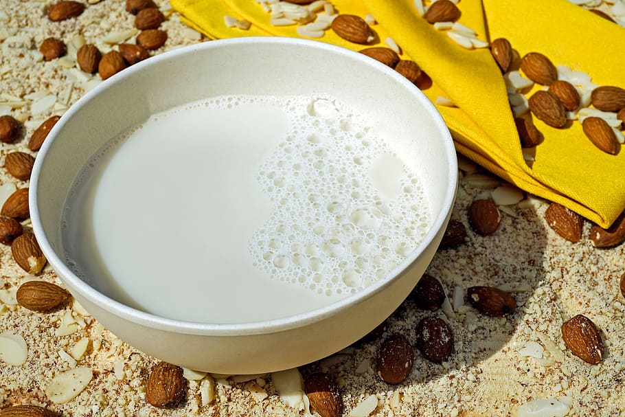 white plastic bowl filled with mild, milk, almond milk, frisch, HD wallpaper