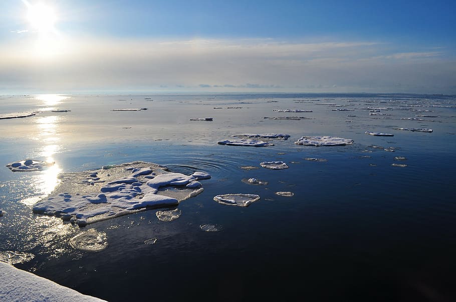 winter, ice, landscape, floating chunks, ocean, sun, clouds, HD wallpaper