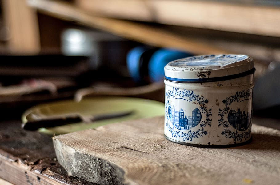 Tin, Wood, Old, Vintage, Holland, rusty, selective focus, indoors HD wallpaper