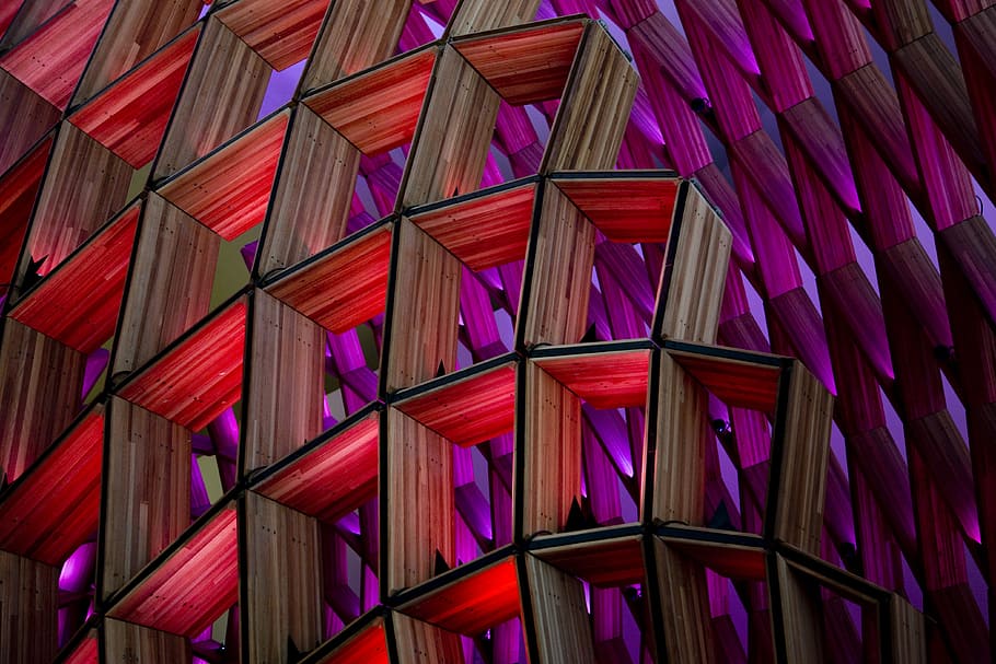 minimalist photography of brown and purple cube surface, closeup photo of brown wooden accordion rack HD wallpaper
