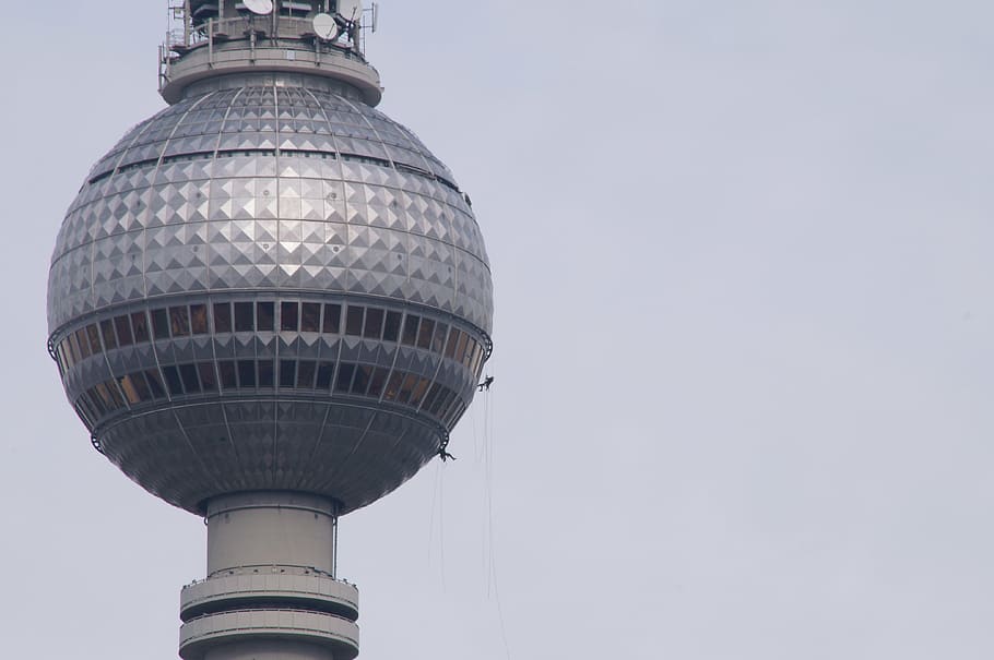 berlin, tv tower, construction work, workers, fear of heights HD wallpaper