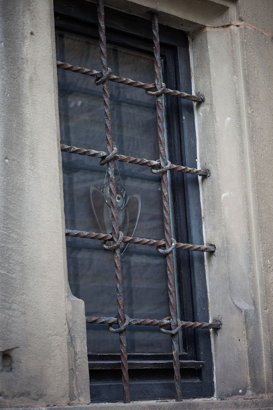 window, grate, castle, old, grid, barred window, window grilles HD wallpaper