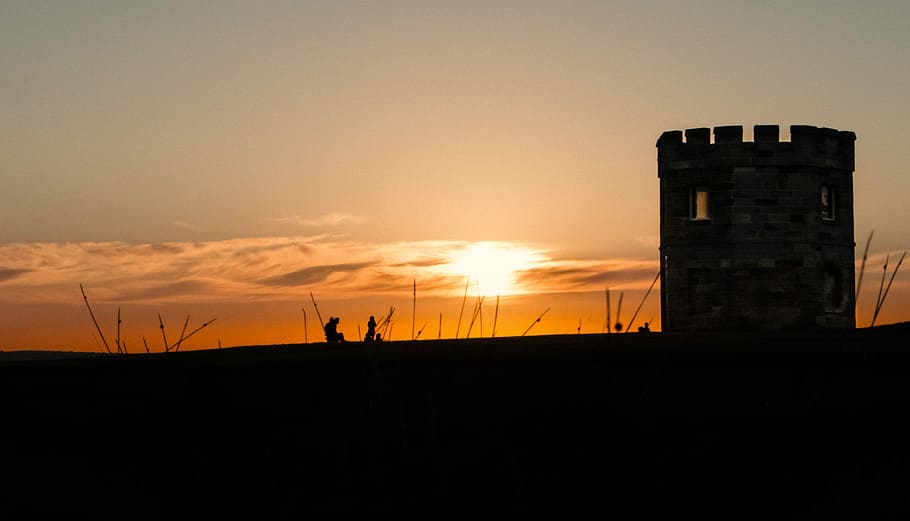 sunset-castle-grass-silhouette.jpg