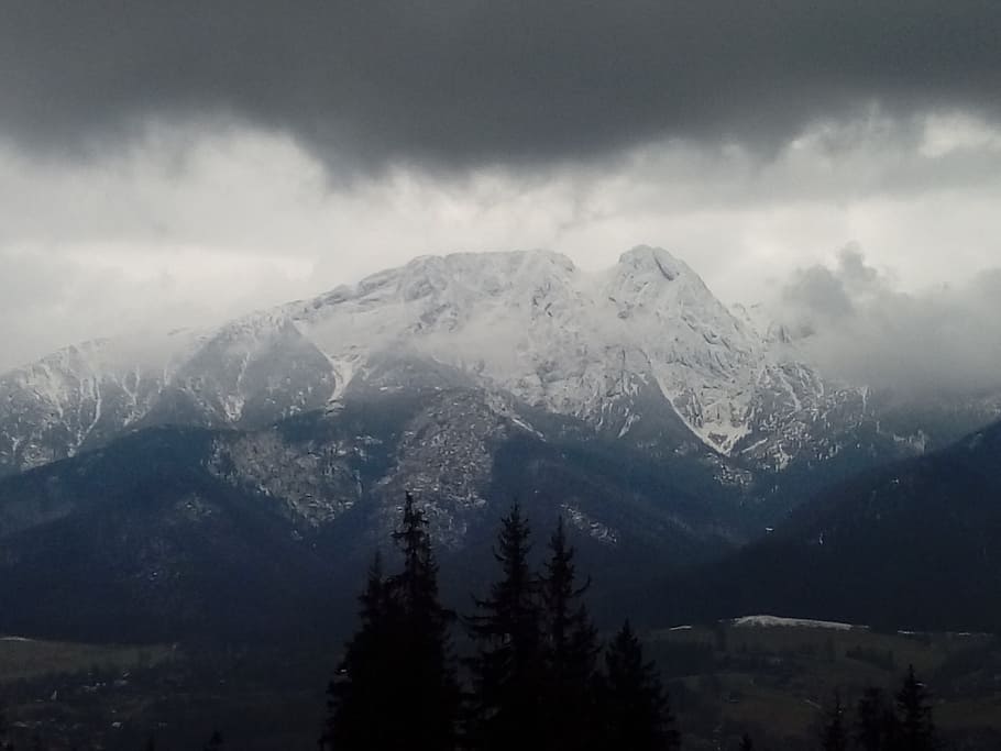cloudy day, mountains, view, tatry, snow, winter, cold temperature HD wallpaper