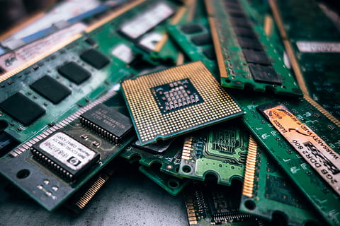 Memory Chips, green RAM sticks and processor, technology, computer HD wallpaper