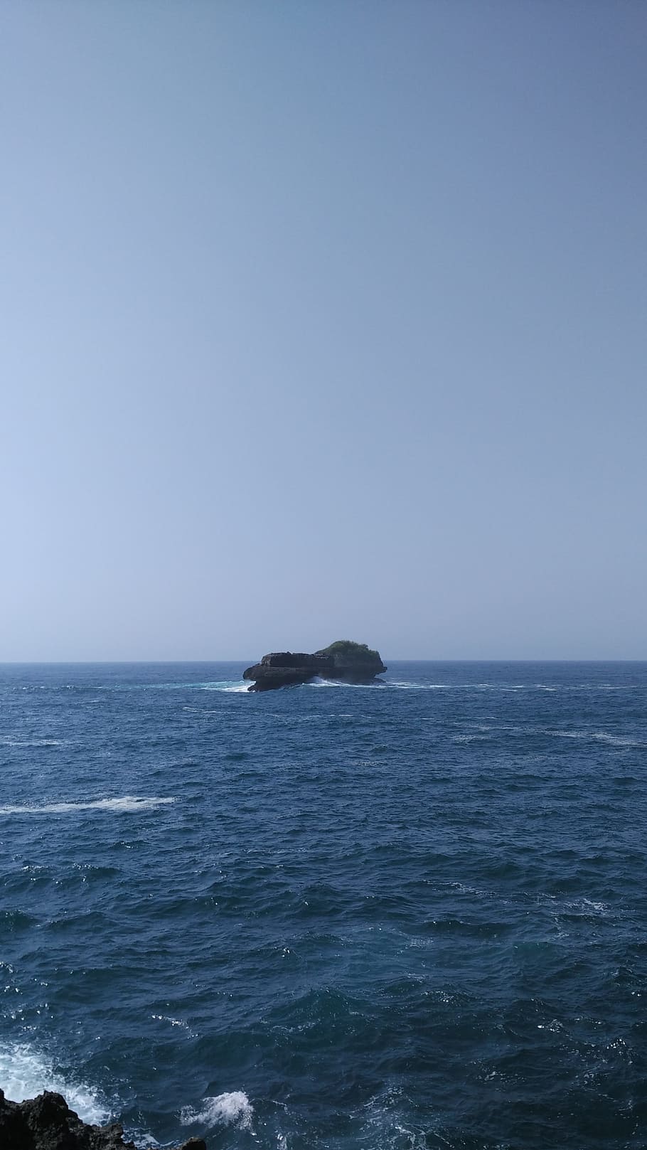island, malang, indonesian, sea, water, horizon over water, HD wallpaper