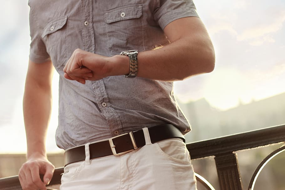 man wearing gray button-up shirt, waiting, appointment, schedule HD wallpaper