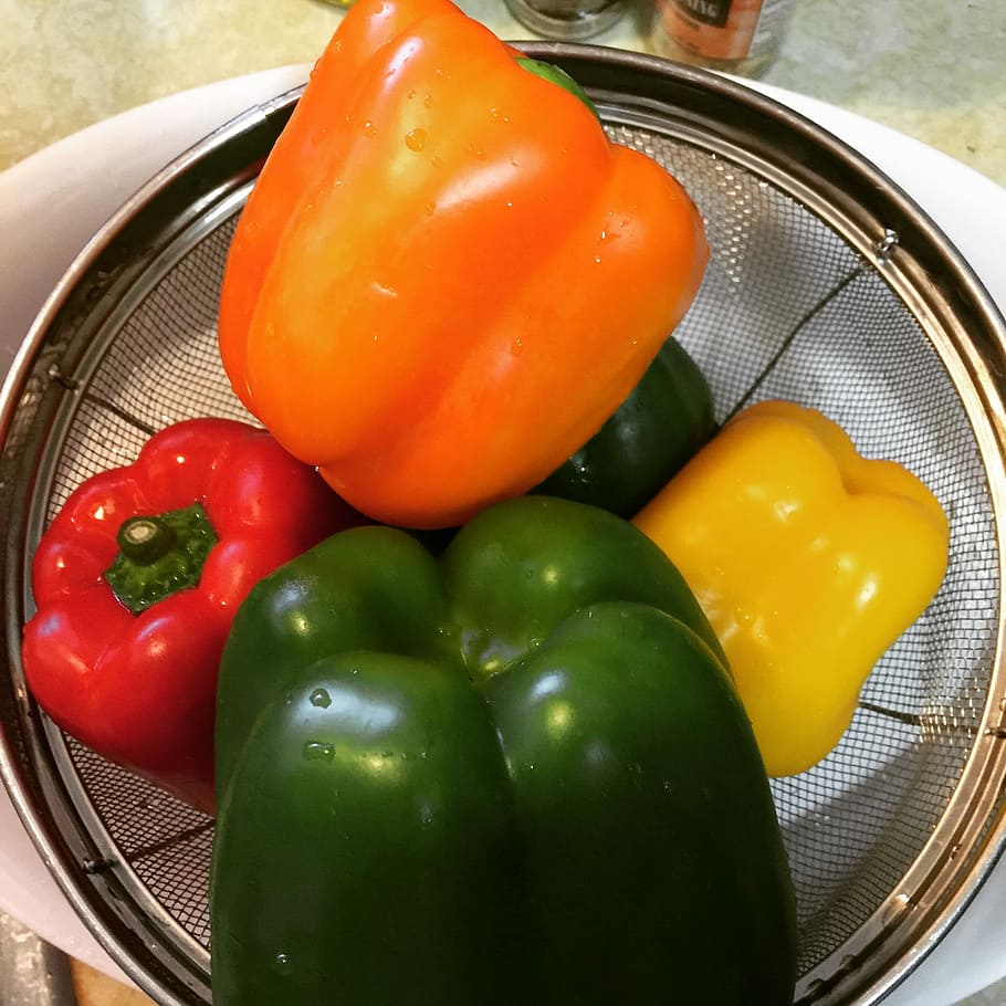 Peppers, Green, Yellow, Red, Food, healthy, fresh, healthy food HD wallpaper