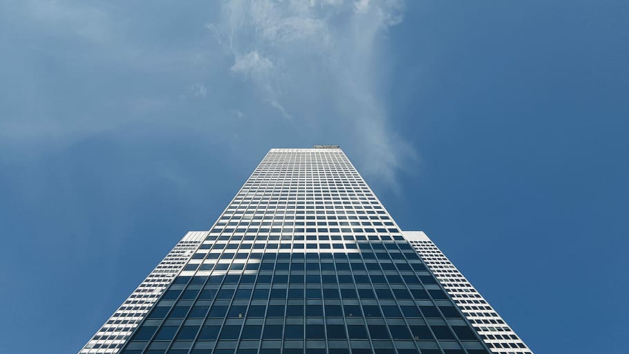 white and blue building under clear sky, skyscraper, architecture HD wallpaper