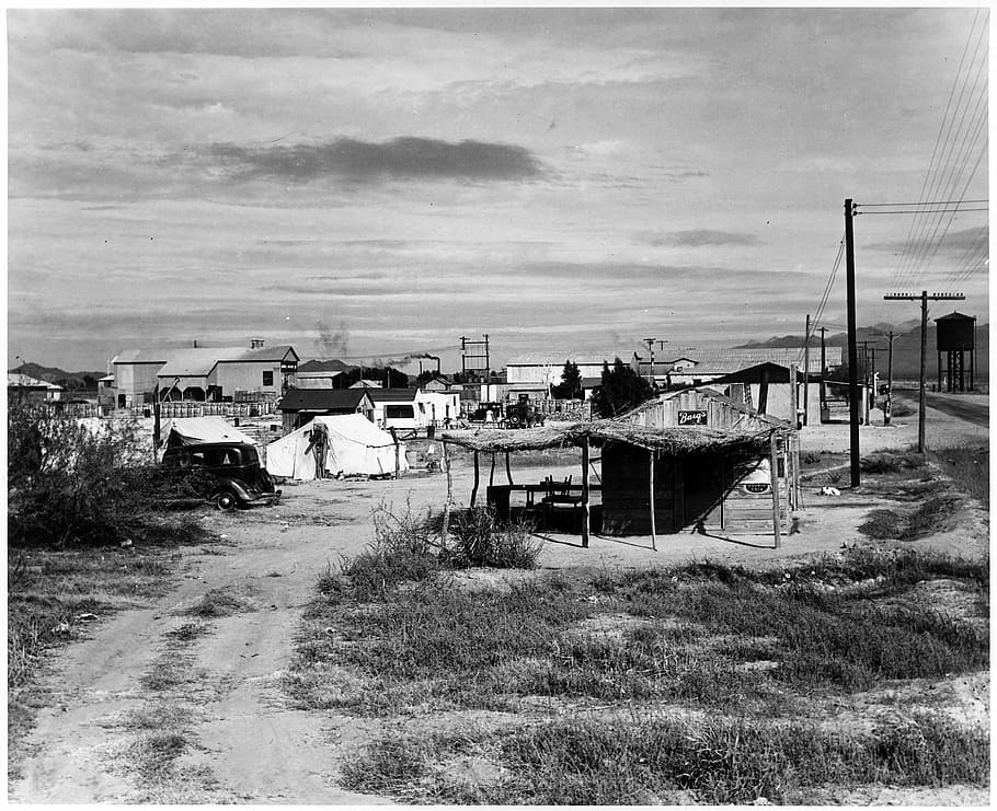 Private auto camp for cotton pickers in Buckeye, 1940 in Arizona, HD wallpaper