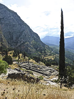 brown structure beside rock mountain, ruins, delphi, roman HD wallpaper