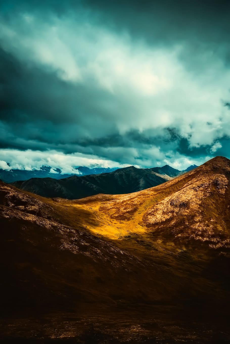 brown mountain under cloudy sky, alaska, sunset, mountains HD wallpaper