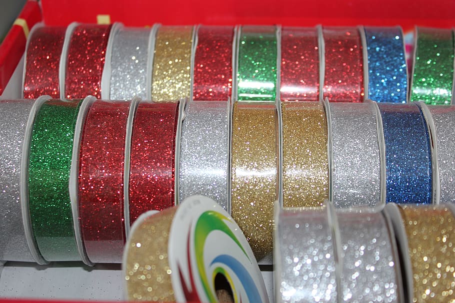 Tapes, Flakes, Decorations, gleaming, gift, christmas, festivals HD wallpaper