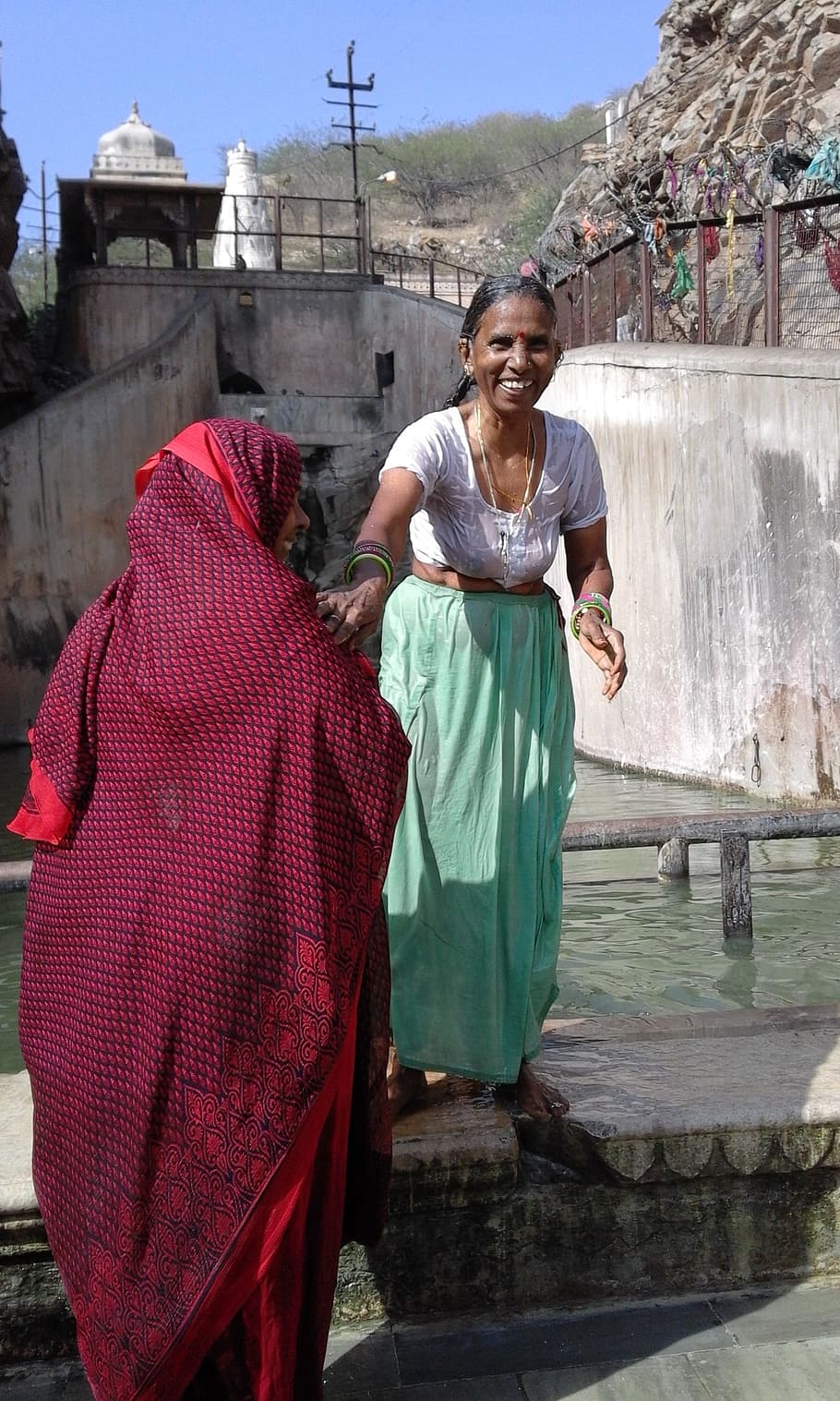 Monkey Temple, India, Bathing, bathing place, traditional clothing HD wallpaper