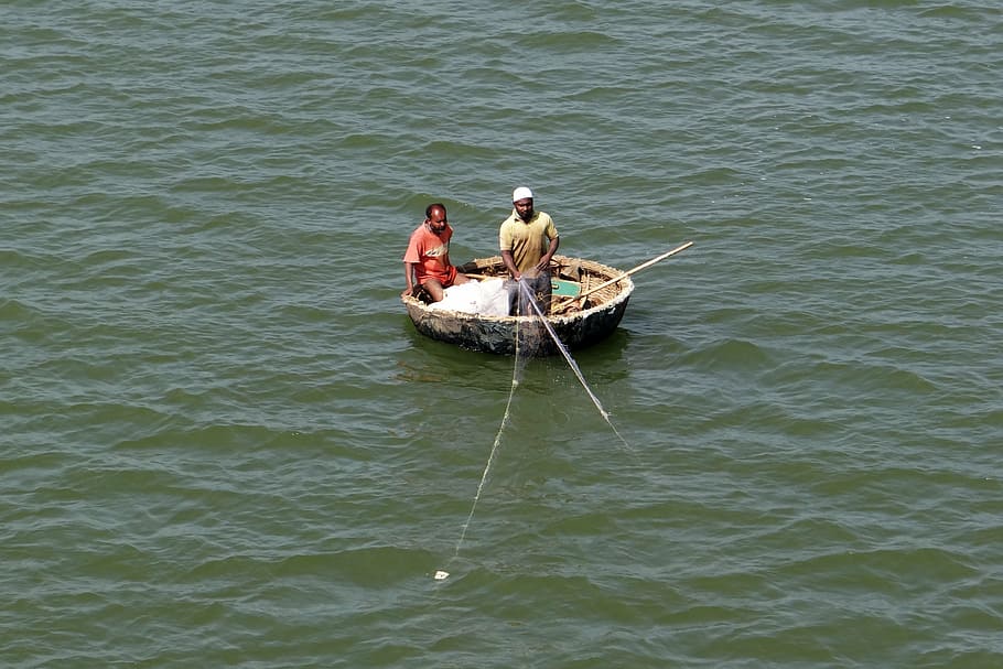 coracle, fishing, dragnet, krishna river, backwaters, karnataka