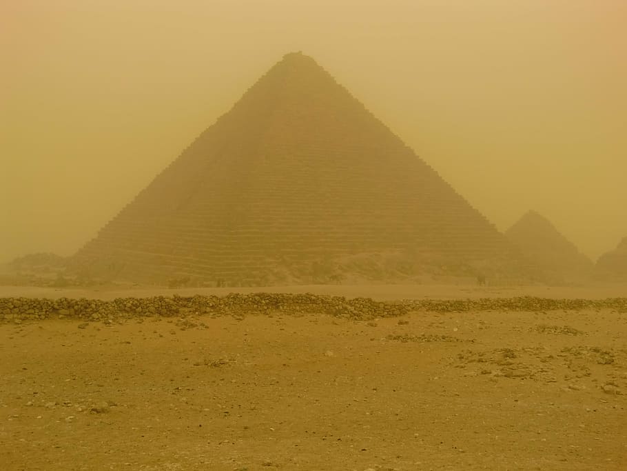 brown pyramid, pyramids, egypt, sandstorm, giza, cairo, desert, HD wallpaper