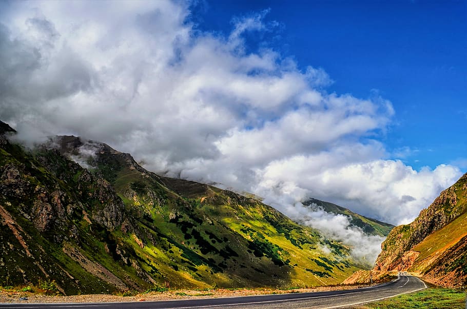 mountain under white clouds at daytime, nature, panoramic, sky HD wallpaper