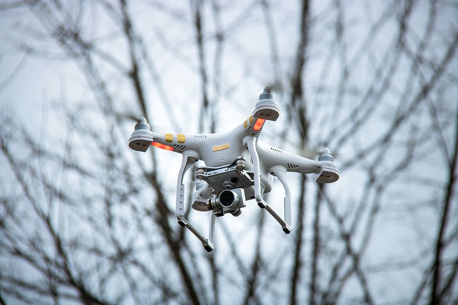 shallow focus photography of quadcopter drone, camera drone flying HD wallpaper