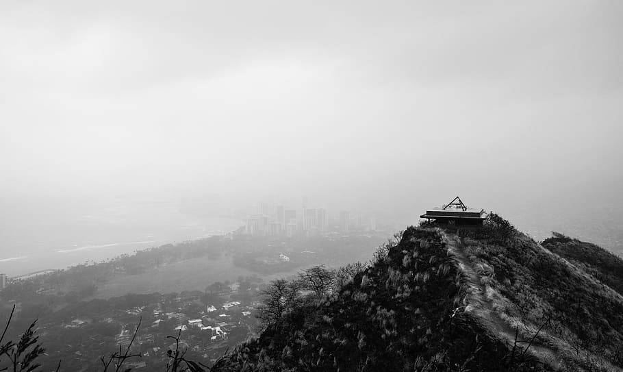 photo of house on mountain peak, grayscale photo of house on top of mountain HD wallpaper