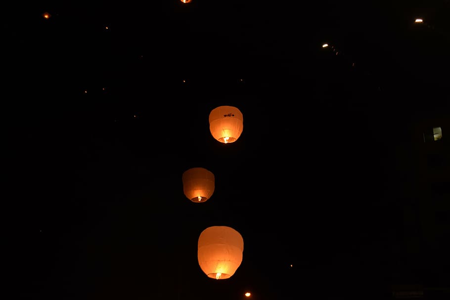 paper lantern at night, sky lanterns, buddhism, tradition, illuminated HD wallpaper