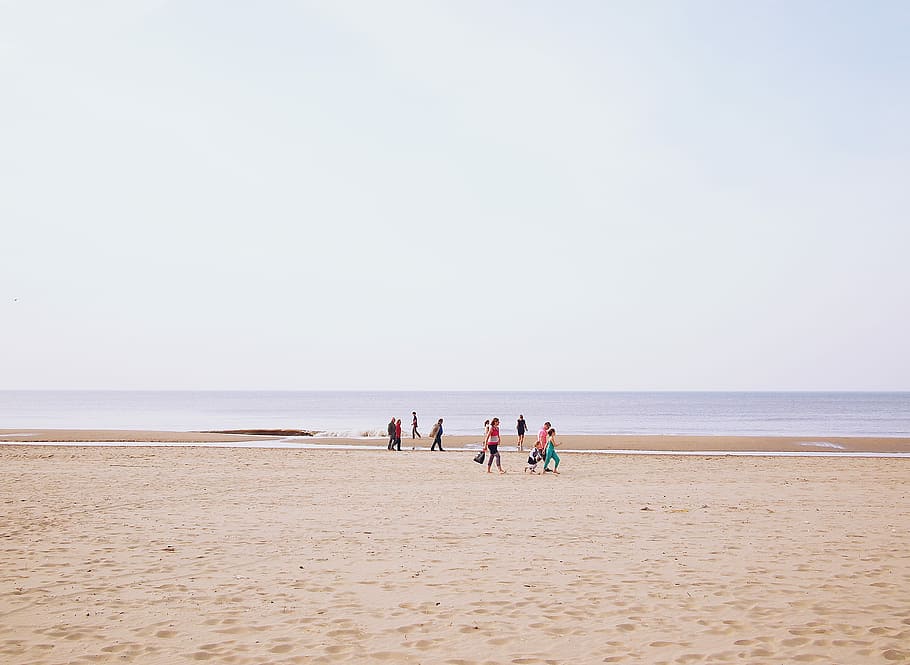 people on beach during daytime, blue, brown, pink, purple, sand HD wallpaper