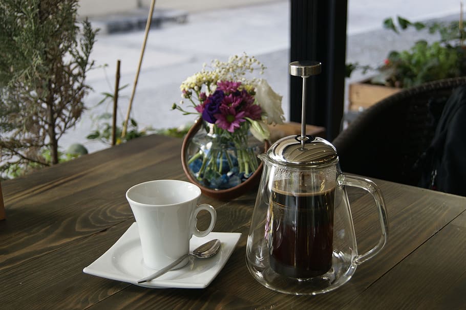 filter coffee, flowers, cup, table, hot, drink, wooden, morning HD wallpaper