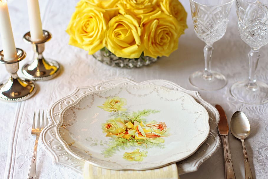 white and yellow floral ceramic plate near butter knife and spoon table setting, HD wallpaper