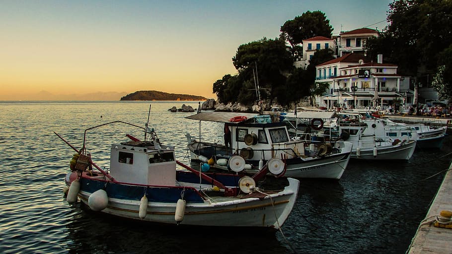Greece, Skiathos, Chora, Sunset, afternoon, port, boats, island HD wallpaper
