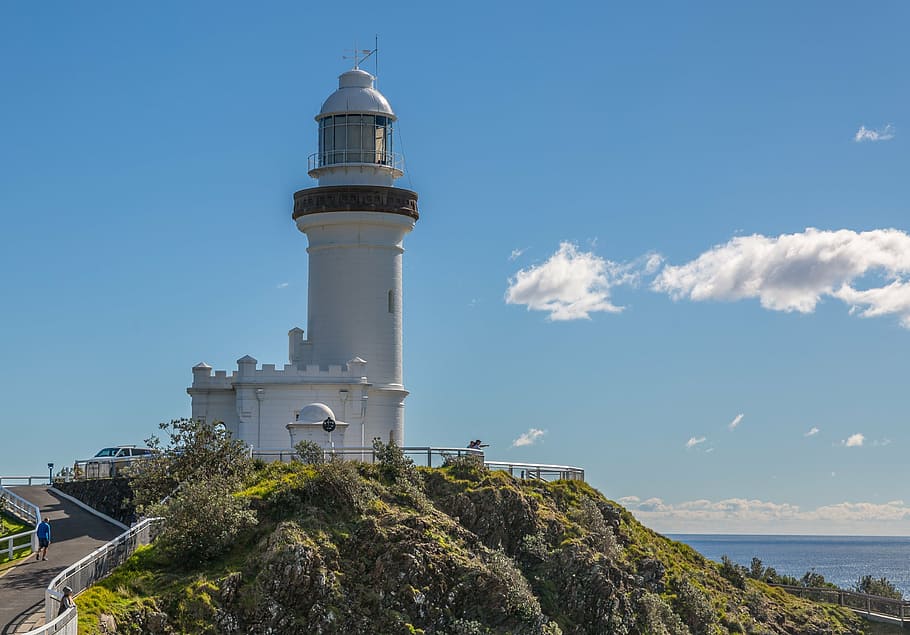 white lighthouse near cliff during day, coastline, navigation HD wallpaper