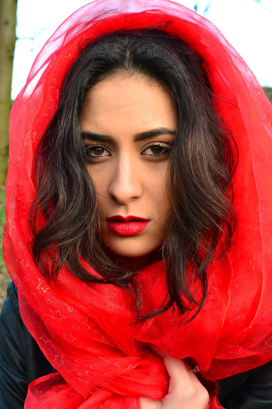 Girl, Red, Lips, Expression, Dramatic, outdoor, hair, model HD wallpaper