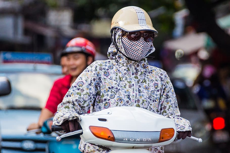 scooter, traffic, helmet, fashion, mask, pollution, hanoi, urban