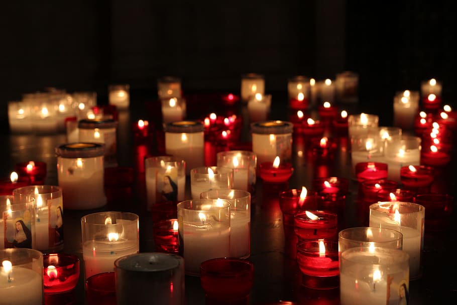 lighted beige and red candle lot, candles, dark, flame, fire, HD wallpaper