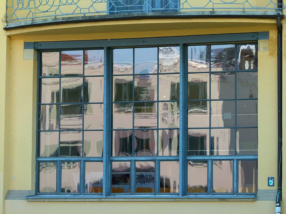 building, bauhaus style, window, mirroring, weimar, glass, facade, HD wallpaper