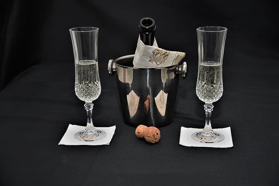 two flute wine glasses, champagne, cork, champagne glasses, champagne cooler, HD wallpaper