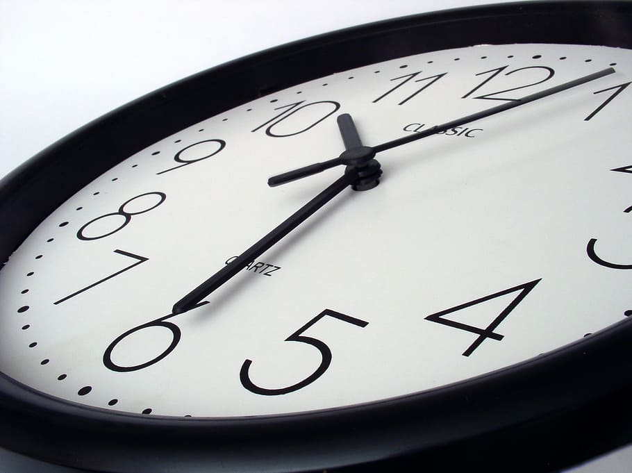 round black analog clock displaying 10:30, Time, Pointer, Watches