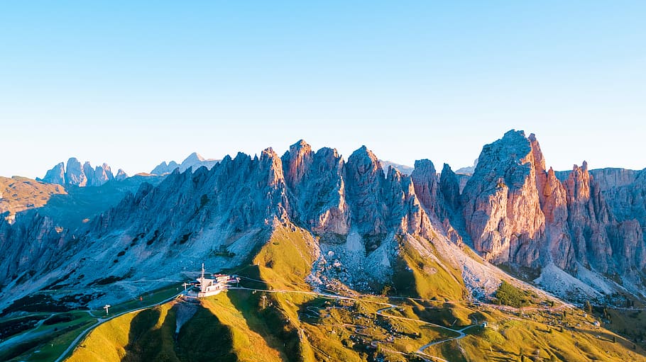 Tyrol, rocky mountain under blue sky, dolmite, sawtooth, mountain range HD wallpaper