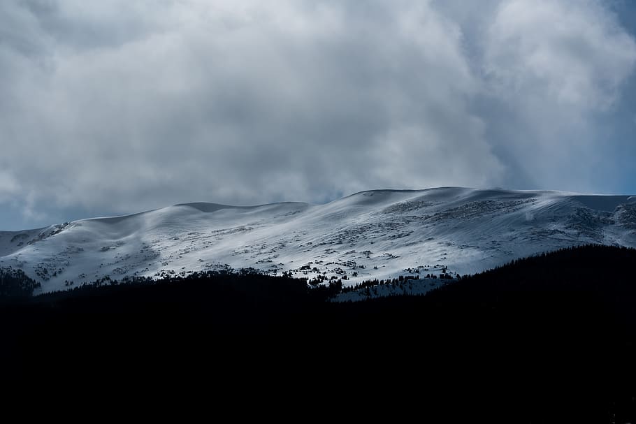 photo of snowy mountain alps, frosted mountain terrain, coated HD wallpaper