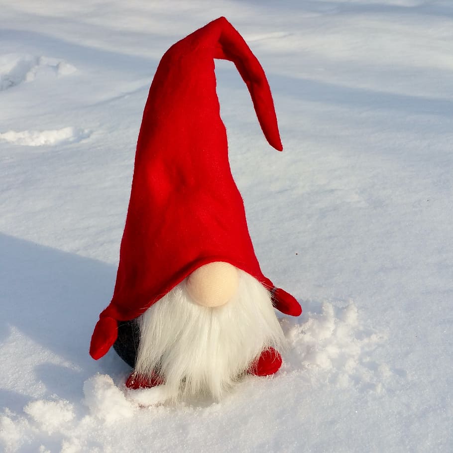dwarf plush toy on snow, imp, christmas, are, funny, advent HD wallpaper
