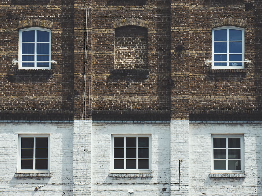 brown and white house, architecture, building, infrastructure HD wallpaper