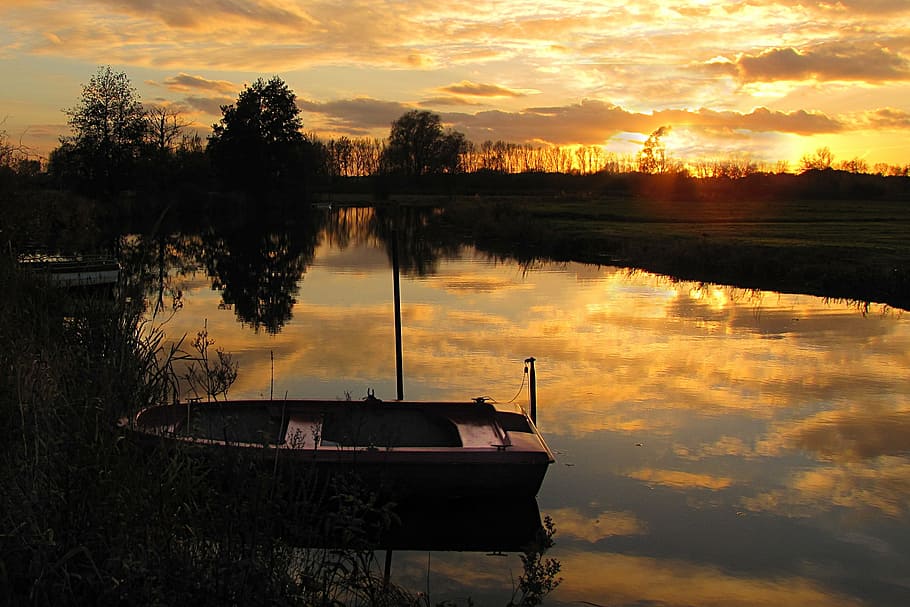brown boat on body of water, nature sunset, boot, romantic HD wallpaper
