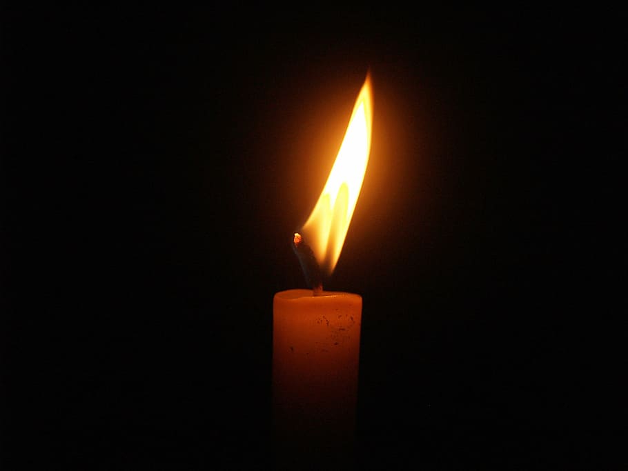 lighted taper candle, death, memorial, isolated, wax, praying, HD wallpaper