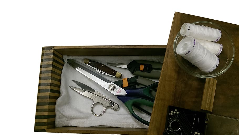 black handles shears, sewing, thread, tailor, fabric, needle HD wallpaper